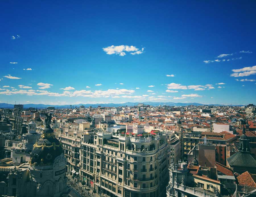 Orgoglio Madrid 2025: La festa della diversità e dell’amore.